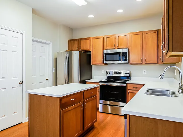 125 Pearson Pl — Photo 8