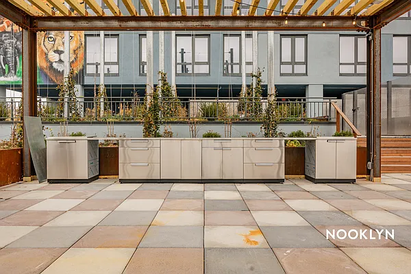 Rented by Nooklyn NYC LLC | media 31