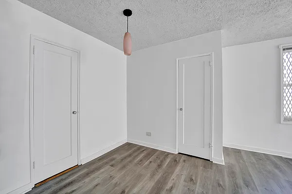 Rented by Prime Realty | media 42