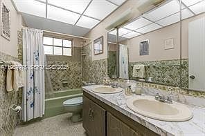 5th image of 5490 SW 128th Ave