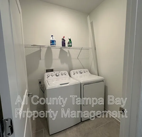 220 Pershing St — Photo 21