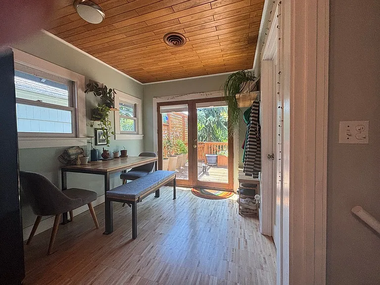 3521 S Ferdinand St — Photo 16