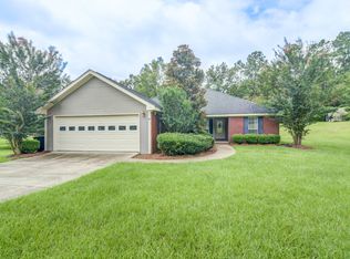 47 Perry Rd, Hattiesburg, MS 39402