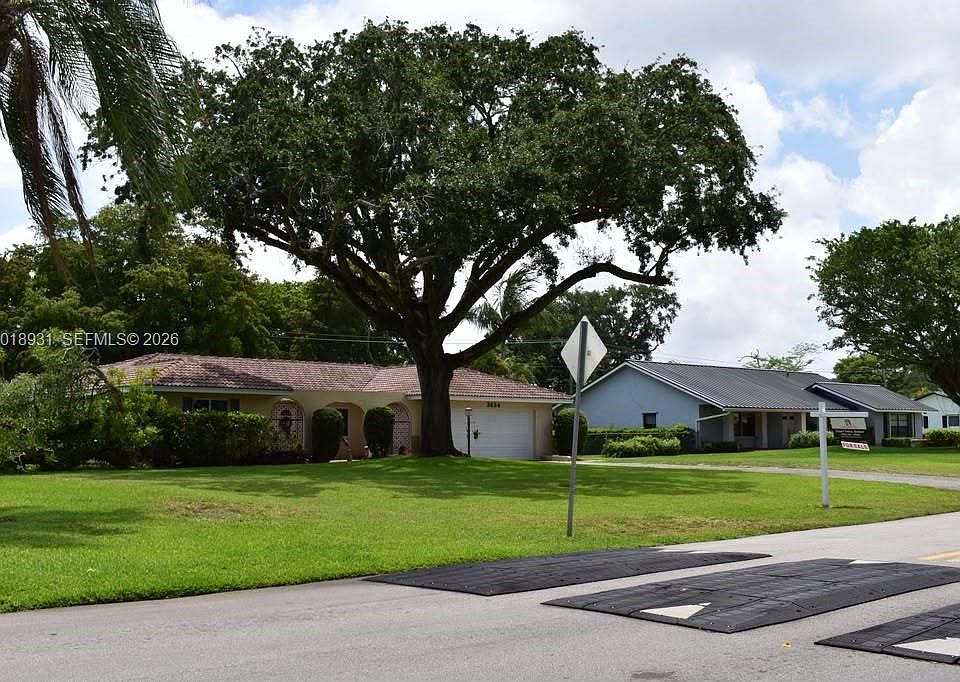 1st image of 3634 Lowson Blvd