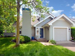 1815 Terraceview Ln N APT A, Plymouth, MN 55447