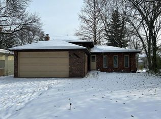 18341 Poplar Ave, Homewood, IL 60430