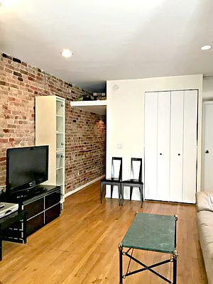 Rented by Owner | media 10