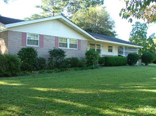 2413 Whispering Pines Cir, Albany, GA 31707