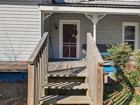 3rd image of 655 Lewis Roberts Rd