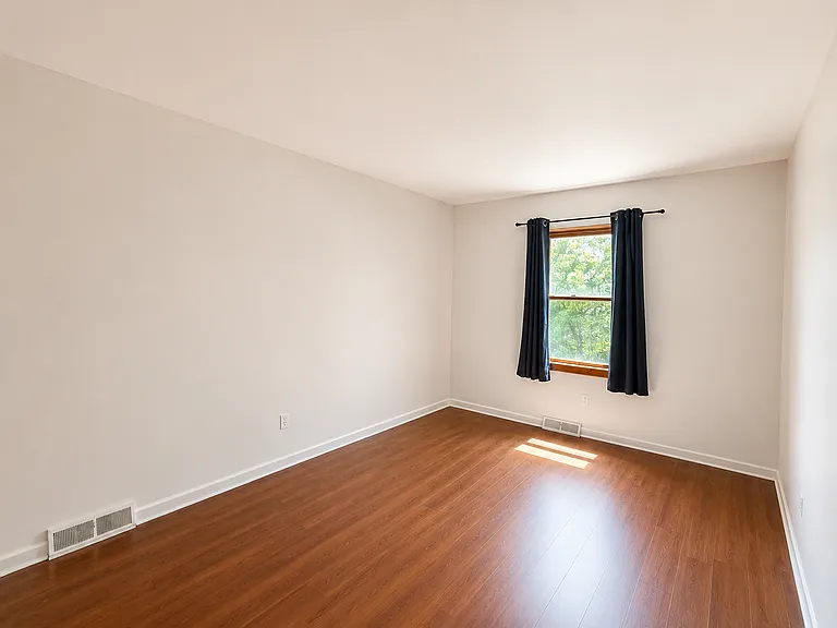 1188 Kenmore Ave #1 — Photo 7
