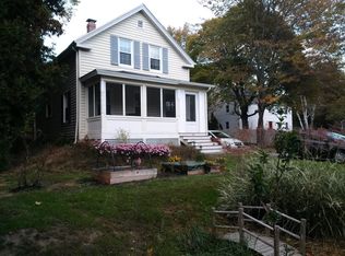 94 Maple St, West Newbury, MA 01985