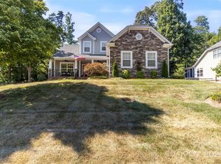 7923 Sally Clark Dr, Denver, NC 28037