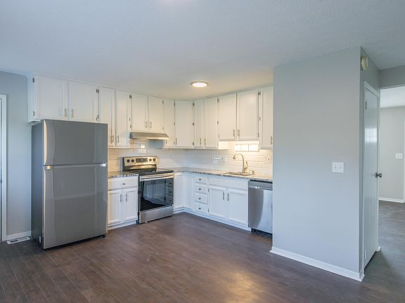 4th image of 6404 Birchview Dr