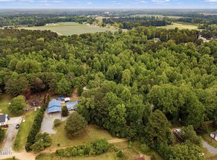 150 Woods Pond Ln, Dunn, NC 28334
