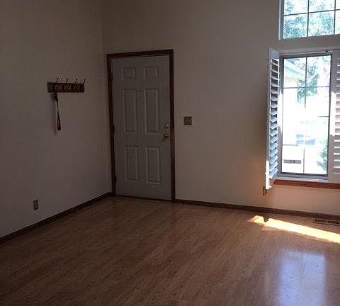 Entry living room
