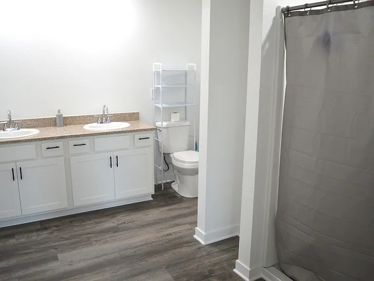 311 Alberts Dr — Photo 9