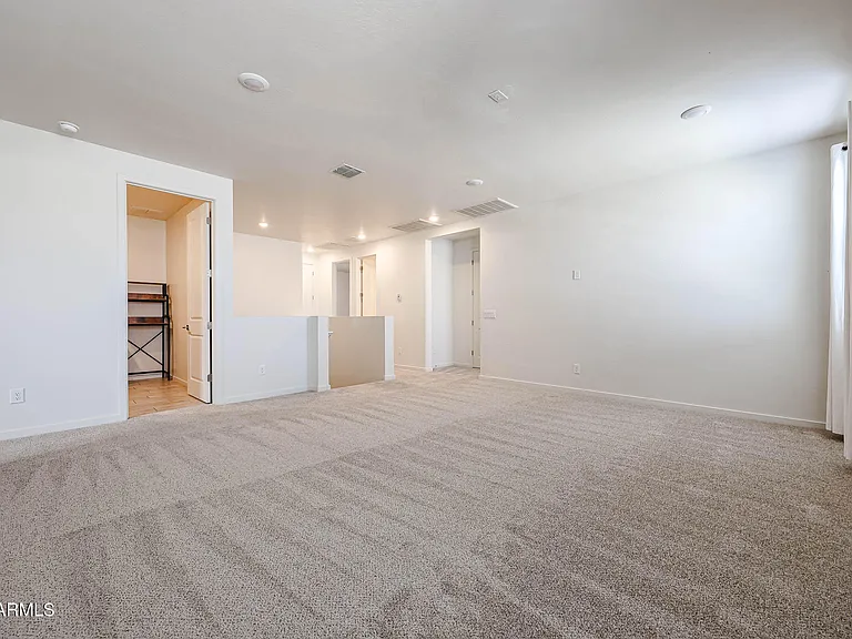 14090 W Old Oak Ln — Photo 32