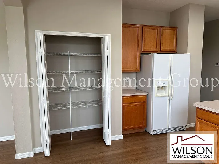 5004 Adair Oak Dr — Photo 13