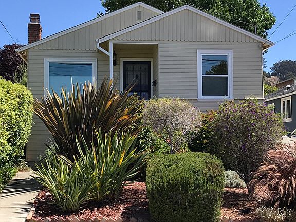 Another photo of front of house, Norvell Street.