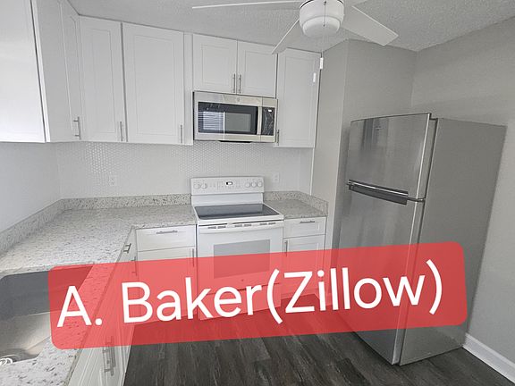 Fully new spacious kitchen