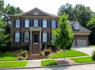 102 Buckner Ln, Chapel Hill, NC 27517