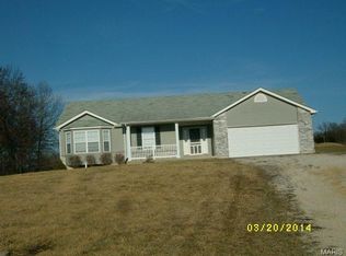 320 Gravens Rd, Troy, MO 63379