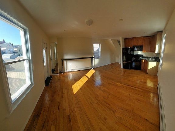 3rd image of 63-00 Booth St Floor 2