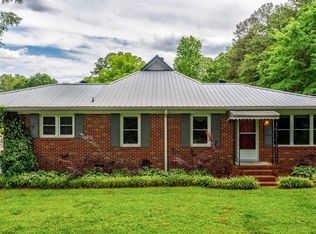 2081 Atlanta Hwy, Bogart, GA 30622