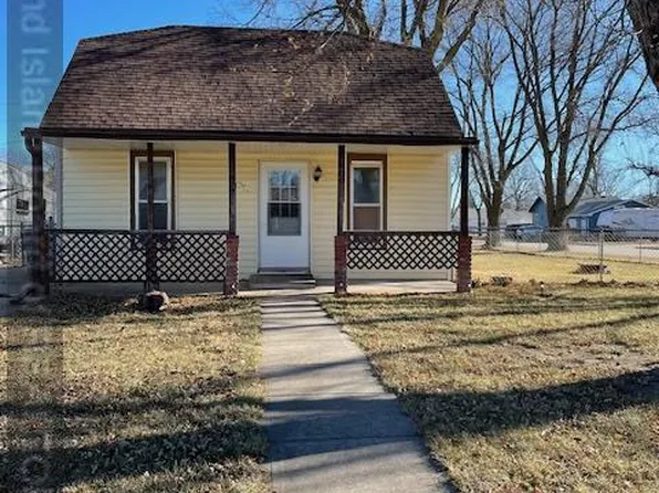 509 Thebe St, Cairo, NE 68824