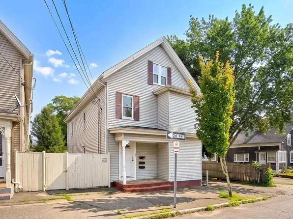 10 Brook St, Brockton, MA 02301