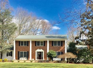 48 Tulip Ln, Colts Neck, NJ 07722