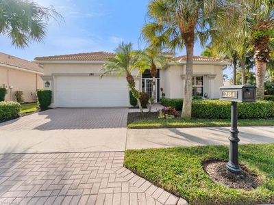 284 Glen Eagle Cir, Naples, FL, 34104