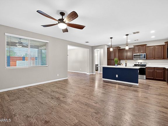 4th image of 12248 W COUNTRY CLUB Court