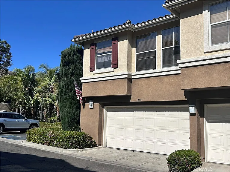 3506 Orangewood — Photo 2