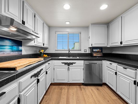 3rd image of 215 W Palm Ave APT 303