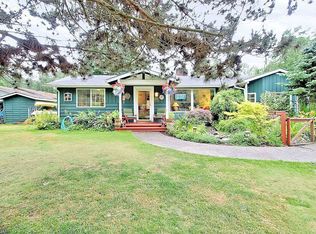 17017 SE Jones Rd, Renton, WA 98058