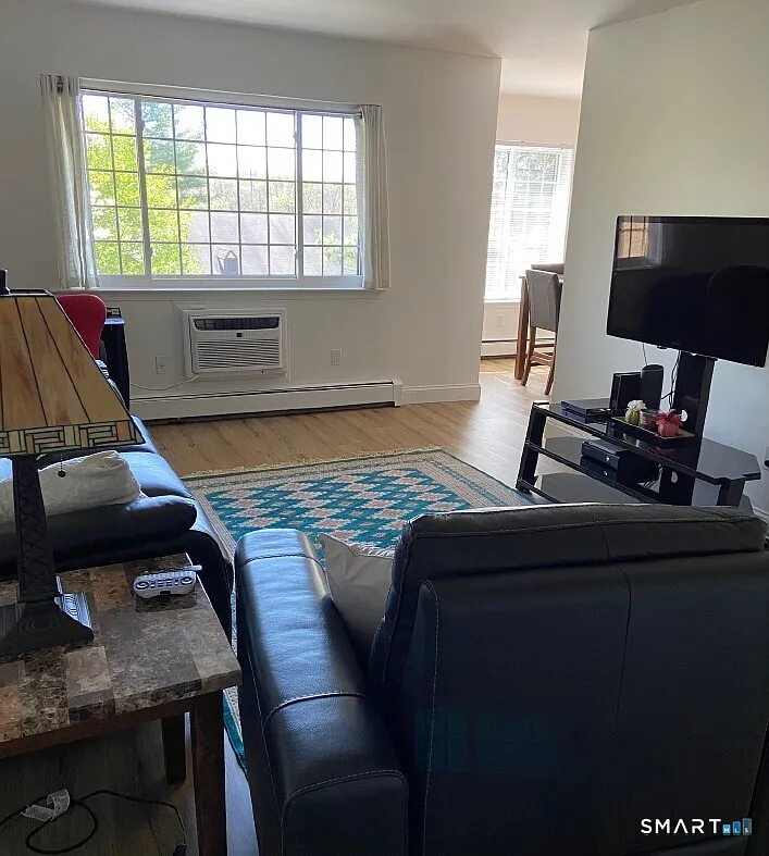 Rollingwood — Photo 1