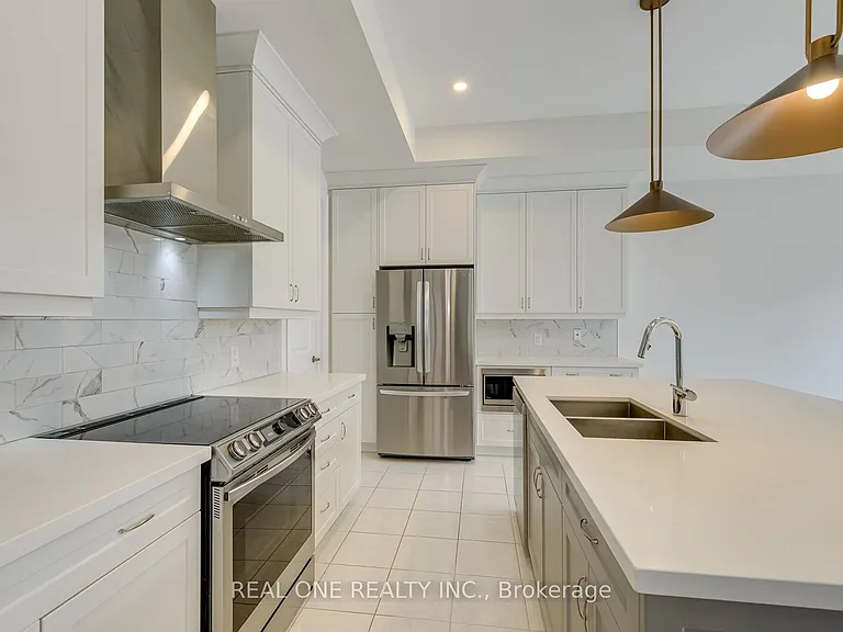 140 Zachary Cres — Photo 19