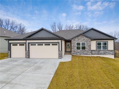 810 W Shawhan Pkwy, Lone Jack, MO, 64086