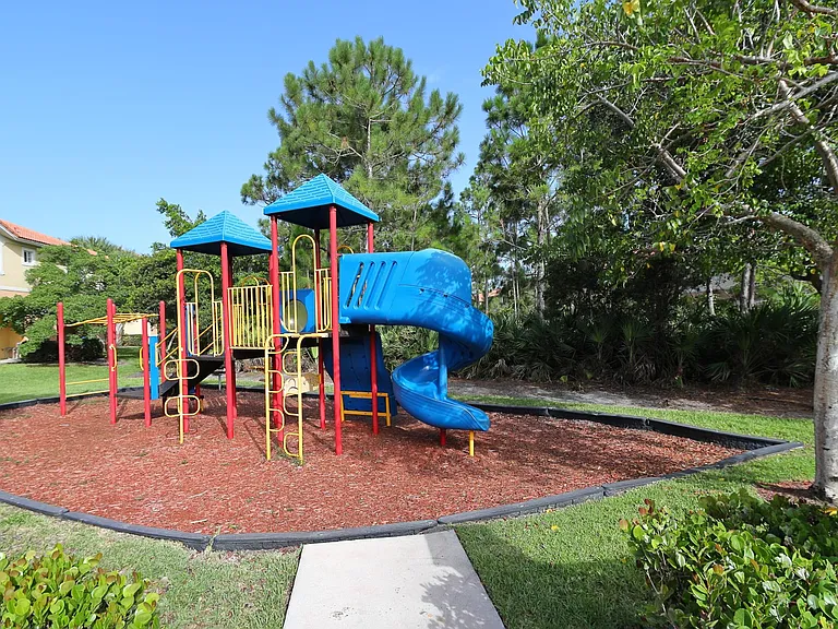 5075 SE Mariner Garden Cir — Photo 19