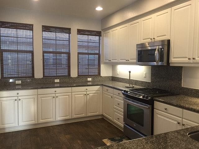 Open Kitchen
