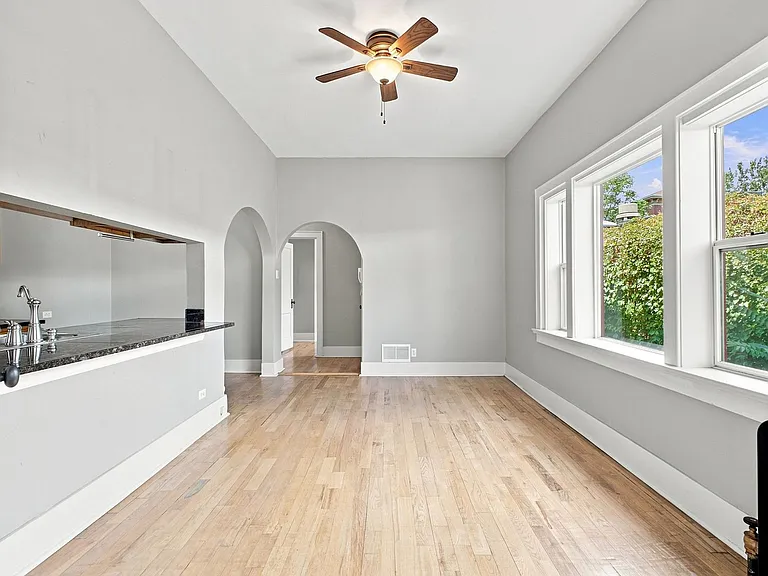 1640 N Downing St #103 — Photo 4