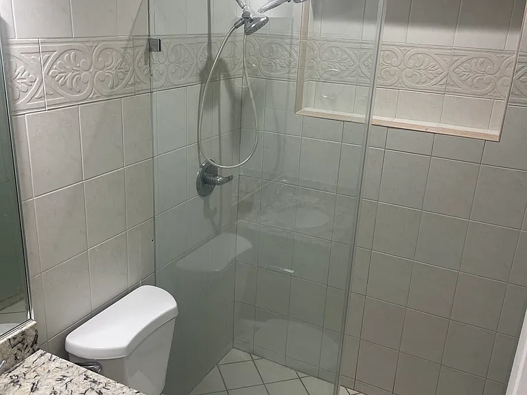 69 E 50th Pl #3/2 — Photo 7