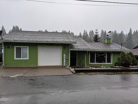 2nd image of 1307 NE Alder St