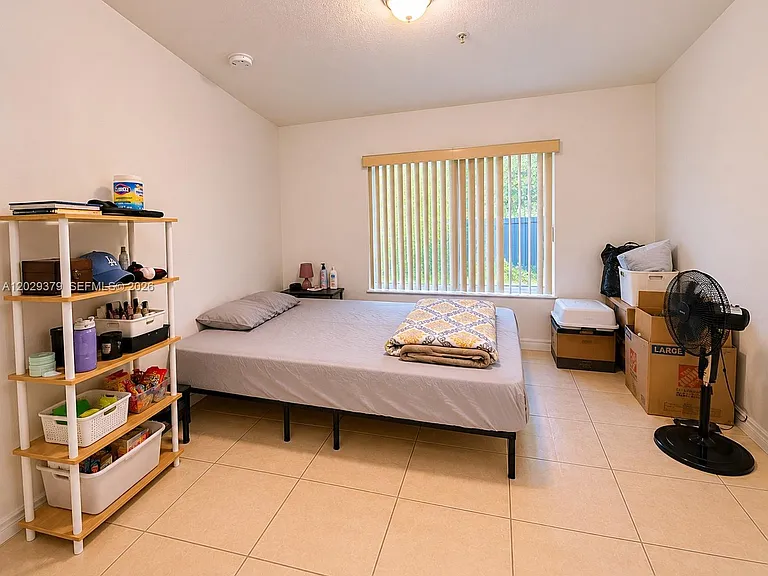 3856 SW 48th Ave #3856 — Photo 8