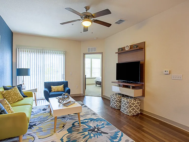 Oakleaf Plantation Apartments — Photo 10