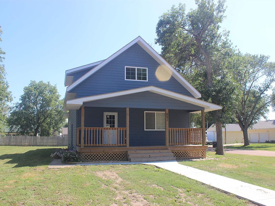 551 W Wood St, Canistota, SD 57012 MLS 22304038 Zillow