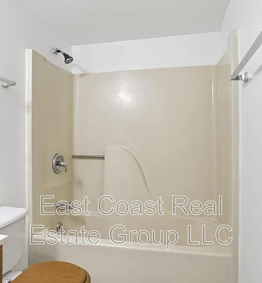 427 N Western Ave — Photo 24