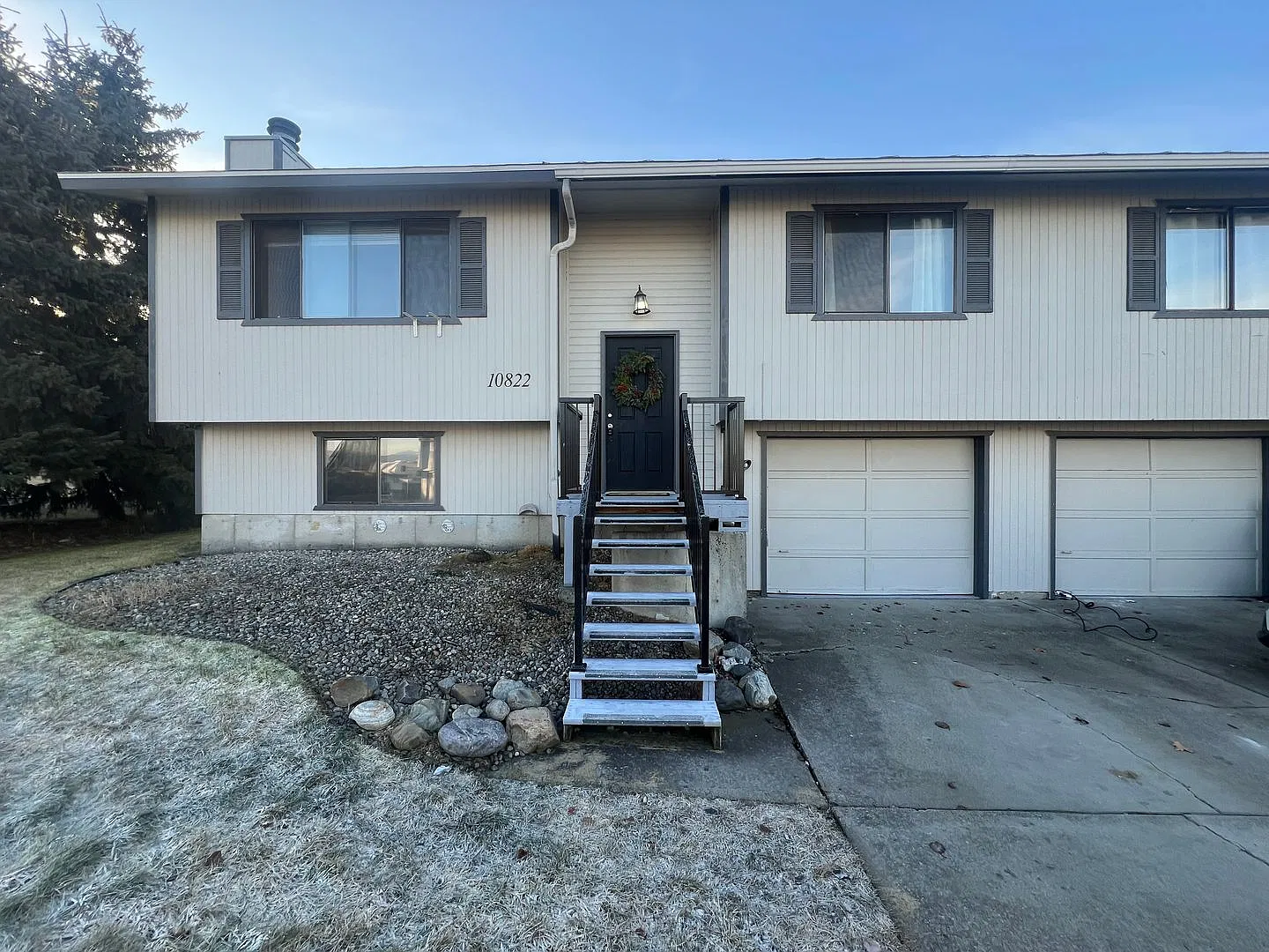 10820 E Nora Ave — Photo 1