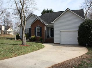 4400 Gladwood Ln, Charlotte, NC 28269